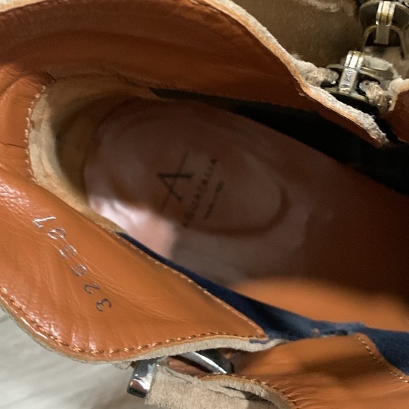 Aquatalia “Fiamma” Waterproof Taupe Suede Ankle Boots size 8 Made in Italy - Picture 4 of 12